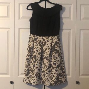 Women’s dress